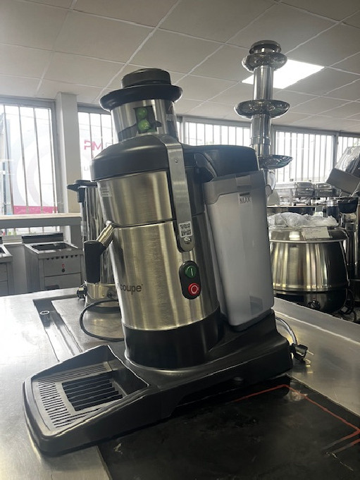 Matériel occasion Extracteur de jus-J100-Robot Coupe